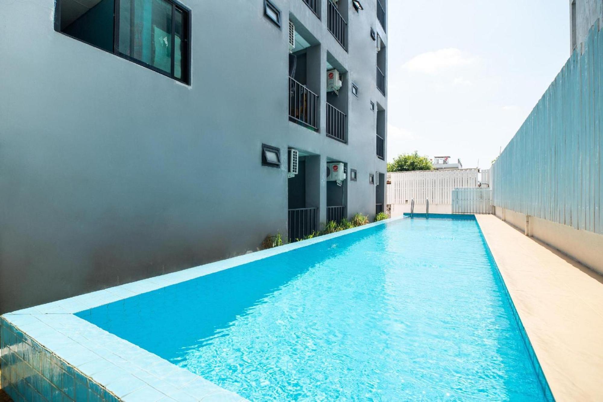 Super Oyo 427 Chill Apartment Bangkok Esterno foto